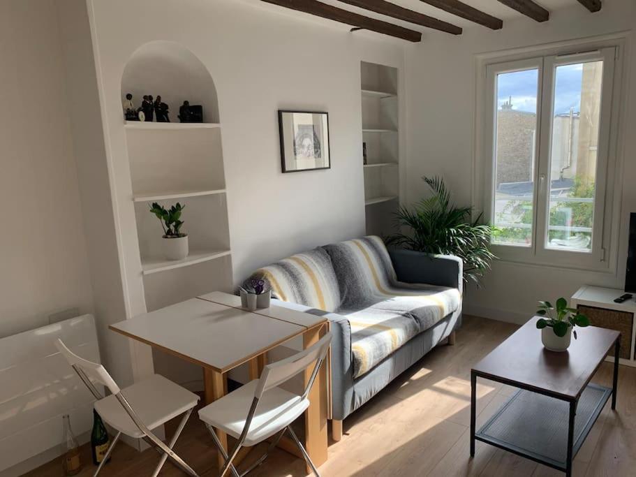 Studio Lumineux, Refait A Neuf, Metro Jourdain Париж Екстериор снимка