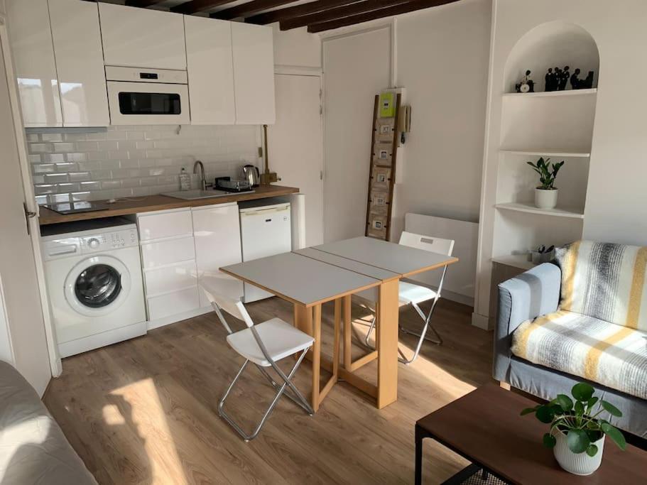 Studio Lumineux, Refait A Neuf, Metro Jourdain Париж Екстериор снимка